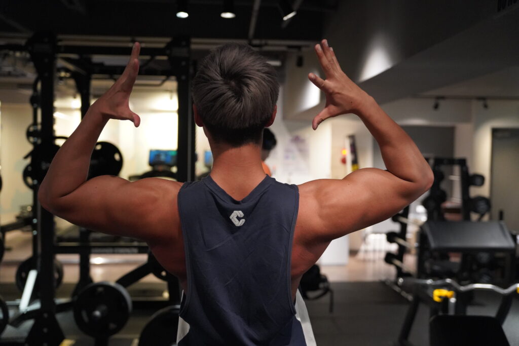 トレーニング中の金井様